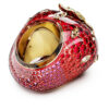 Anillo con motivo Idyllia, cortes mixtos, fresa, rojo, chapado en tono dorado Anillo con motivo Idyllia, cortes mixtos, fresa, rojo, chapado en tono dorado
