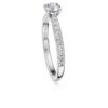 Anillo solitario Eternity con diamantes cultivados en laboratorio de 0,7 ct en total, forma redonda, oro blanco de 14K