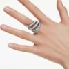 Anillo Swan de la colección Vienna, blanco, chapado en rutenio