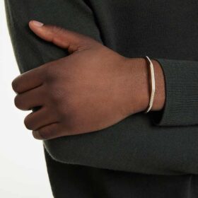 Brazalete Dextera de forma octogonal, corte redondo, blanco, chapado en tono dorado