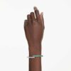 Brazalete Matrix con cortes mixtos, verde, chapado en rodio Brazalete Matrix con cortes mixtos, verde, chapado en rodio