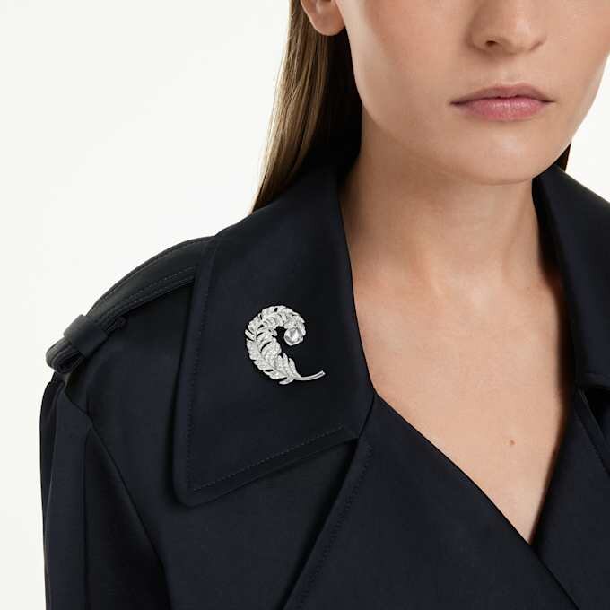 Broche Idyllia con cortes mixtos, forma de pluma, chapado en rodio Broche Idyllia con cortes mixtos, forma de pluma, chapado en rodio