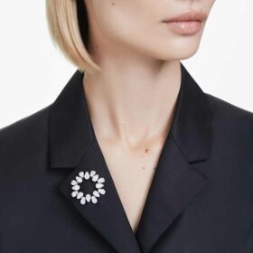 Broche Matrix con corte de pera, blanco, chapado en rodio