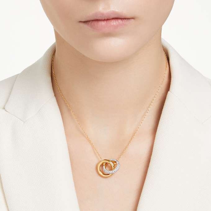 Colgante Dextera con anillos entrelazados, blanco, chapado en tono dorado Colgante Dextera con anillos entrelazados, blanco, chapado en tono dorado