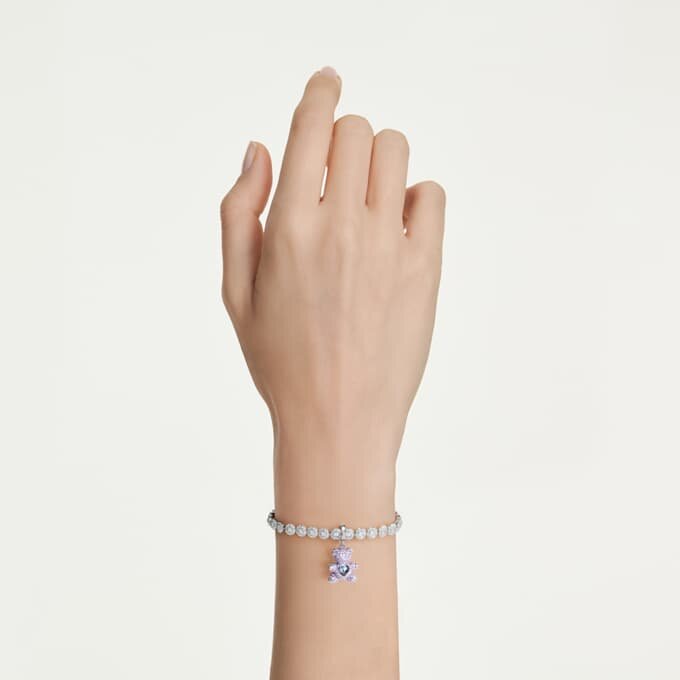Colgante Idyllia con cortes variados, osito, morado, chapado en rodio Colgante Idyllia con cortes variados, osito, morado, chapado en rodio