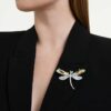 Broche y accesorio para el cabello de Ariana Grande x Swarovski: perla de cristal, cortes mixtos, libélula, blanco, chapado en rodio