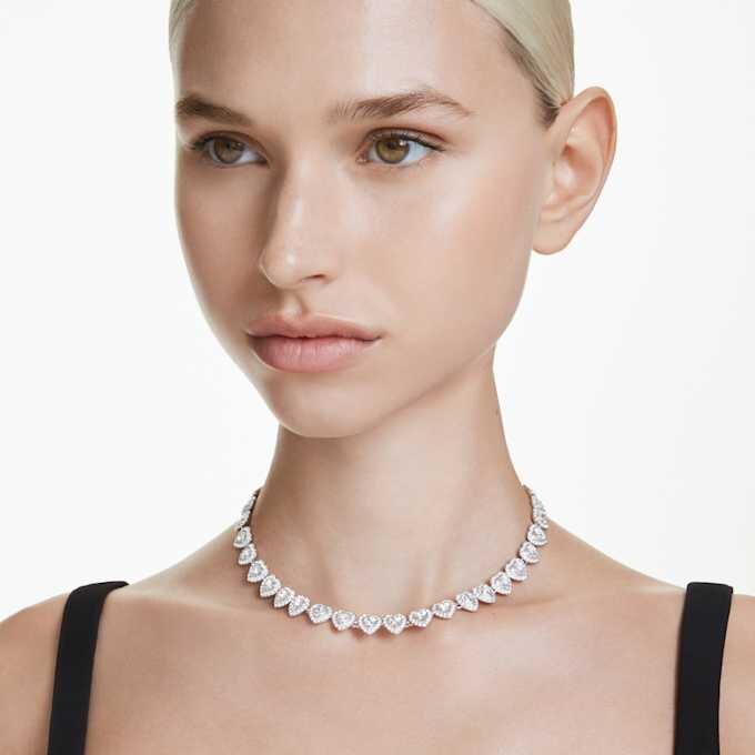 Collar Ariana Grande X Swarovski con cortes mixtos, corazón, blanco, chapado en rodio Collar Ariana Grande X Swarovski con cortes mixtos, corazón, blanco, chapado en rodio