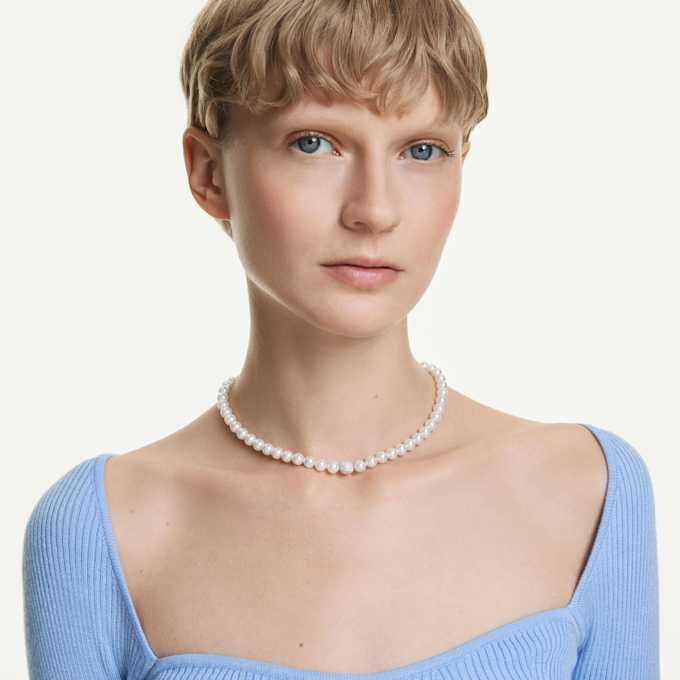 Collar Matrix con perlas de cristal, blanco, chapado en rodio Collar Matrix con perlas de cristal, blanco, chapado en rodio