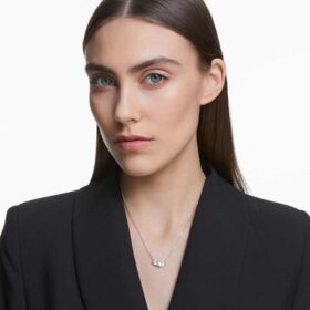 Collar Mesmera con forma de corazón, blanco, chapado en rodio