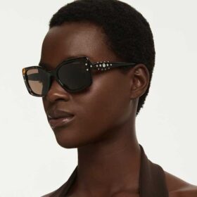 Lentes de sol con forma de almohada, Sk6058U, marrón Lentes de sol con forma de almohada, Sk6058U, marrón