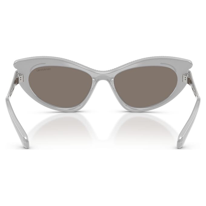 Lentes de sol con forma de ojo de gato, tono plateado Lentes de sol con forma de ojo de gato, tono plateado