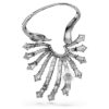 Pendiente tipo «ear cuff» de la Colección Viena: Cisne, blanco, chapado en rutenio Pendiente tipo «ear cuff» de la Colección Viena: Cisne, blanco, chapado en rutenio