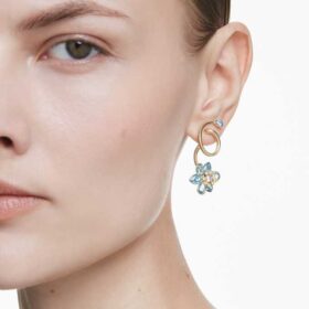 Pendientes colgantes Idyllia: diseño asimétrico, cortes mixtos, forma de flor, multicolores, chapados en tono dorado