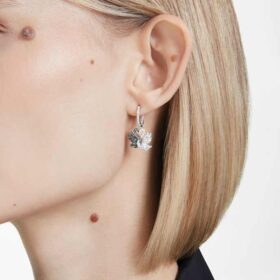 Pendientes colgantes Swan Swan, negro, acabado de metales mixtos