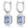Pendientes colgantes Una con corte octogonal, azules, chapados en rodio Pendientes colgantes Una con corte octogonal, azules, chapados en rodio
