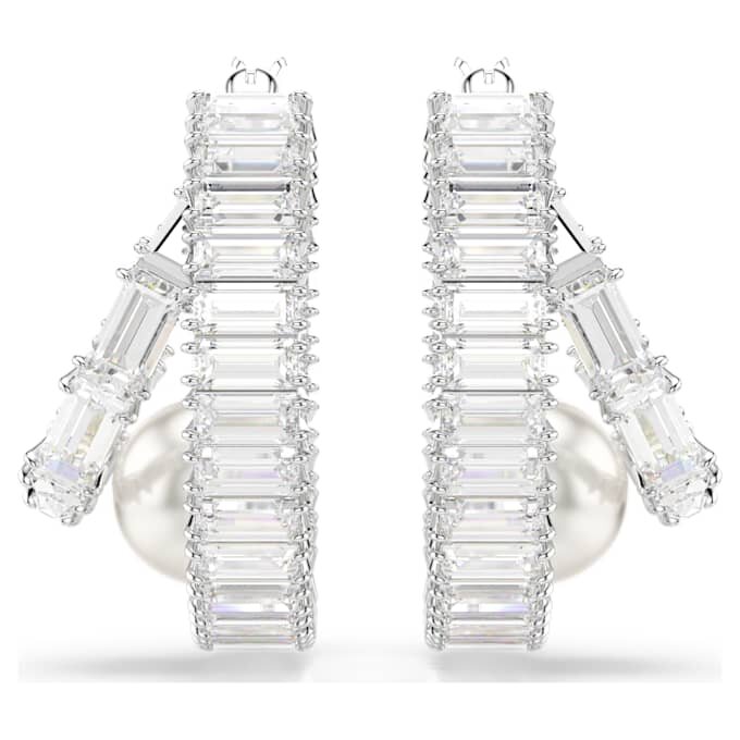Pendientes de aro Ariana Grande x Swarovski con perlas de cristal, corte baguette, blancos, chapados en rodio Pendientes de aro Ariana Grande x Swarovski con perlas de cristal, corte baguette, blancos, chapados en rodio