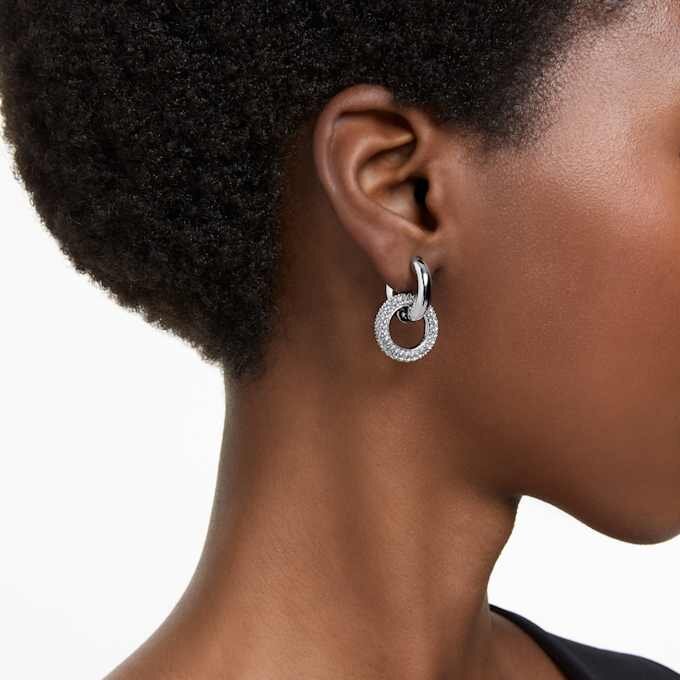 Pendientes de aro Dextera, diseño asimétrico, anillos entrelazados, blancos, chapados en rodio Pendientes de aro Dextera, diseño asimétrico, anillos entrelazados, blancos, chapados en rodio