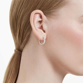 Pendientes de aro Eternity con diamantes cultivados en laboratorio, 0,56 ct en total, forma redonda, plata esterlina