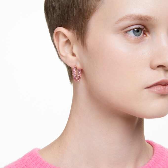 Pendientes de aro Matrix con corte baguette, color rosa, chapados en tono oro rosa Pendientes de aro Matrix con corte baguette, color rosa, chapados en tono oro rosa