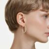 Pendientes de aro Matrix, corte redondo, blancos, chapados en tono dorado