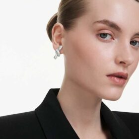 Pendientes Matrix con corte baguette, nudo, blancos, chapados en rodio