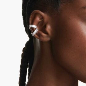 Pendientes tipo «ear cuff» de Ariana Grande X Swarovski con corte baguette, blancos, chapados en rodio