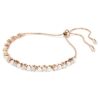 Pulseras Matrix con perlas de cristal, cortes redondos, blancas, chapadas en tono oro rosa Pulseras Matrix con perlas de cristal, cortes redondos, blancas, chapadas en tono oro rosa