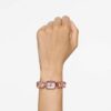 Reloj con pulsera de cristales de corte octogonal, rosa, acabado en tono oro rosa Reloj con pulsera de cristales de corte octogonal, rosa, acabado en tono oro rosa
