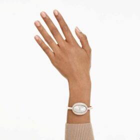 Reloj tipo brazalete Imber, fabricado en Suiza, brazalete de metal, tono dorado, acabado en tono dorado champán